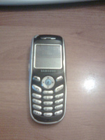 Отдается в дар Samsung SGH-X100