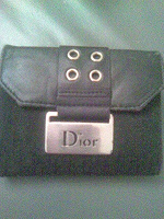 Отдается в дар Кошелёчек( денежный!) — Dior