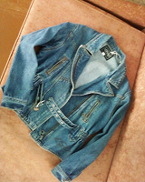 Отдается в дар Куртка джинсовая