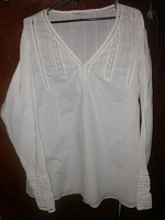 Отдается в дар Белая блуза размер 48-50