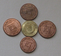 Отдается в дар мальтийские монетки