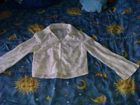 Отдается в дар Біла блуза на блискавці