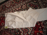 Отдается в дар брюки форменные для военнослужащих(белые)