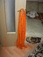 Отдается в дар оранжевый шарф!