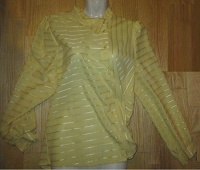 Отдается в дар Желтая, нарядная блузка 44-46. Венгрия