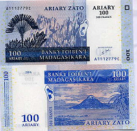 Отдается в дар Мадагаскар.100 ариар 2004г