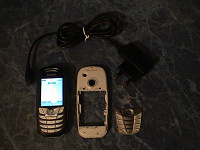 Отдается в дар SIEMENS CX65 сотовый телефон + зарядка