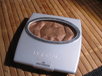 Отдается в дар Тени L'Oreal