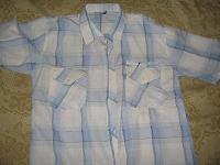 Отдается в дар Мужская сорочка, размер 50-52