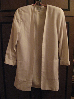 Отдается в дар Белый пиджак