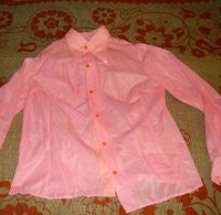 Отдается в дар блуза очень легкая… нежно розовая 44 размер… ткань полупрозрачная