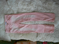 Отдается в дар Розовые джинсики и маечка.