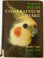 Отдается в дар Книга про попугаев.