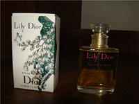 Отдается в дар Lily by Dior