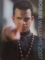 Отдается в дар Перекидной календарь Robbie Williams 2007