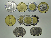 Отдается в дар Монеты Италии, Израиля, Египта, России