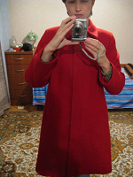 Отдается в дар Пальто красное