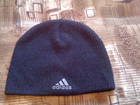 Отдается в дар Шапочка Adidas женская