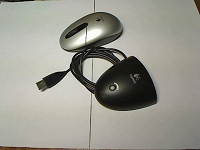 Отдается в дар Logitech Cordless Optical Mouse (M-RAF95)