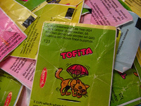 Отдается в дар Вкладыши от конфет «Tofita»