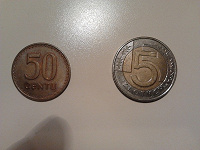 Отдается в дар Монеты 5 злотых и 50 центов Литвы