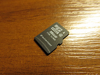 Отдается в дар Флешка MicroSD на 16гб