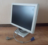 Отдается в дар Монитор NEC MultiSyncLCD1550V