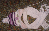 Отдается в дар комплект — шапка вязанная + шарф