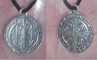 Отдается в дар Медальон католикам, святой Бенедикт Нурсийский
