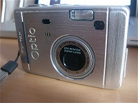 Отдается в дар Нерабочий фотоаппарат Pentax.