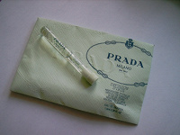 Отдается в дар Духи PRADA