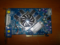 Отдается в дар ASUS GeForce 6600 (AGP 8X) 256MB