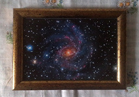 Отдается в дар Картина «Спиральная галактика(сиреневая)»