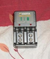 Отдается в дар Зарядное устройство Varta