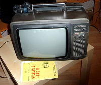 Отдается в дар старые телевизоры