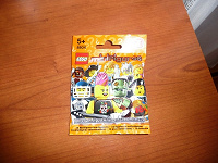 Отдается в дар Какая-то мелкая игрушка-LEGO