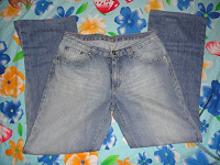 Отдается в дар джинсы женские новые