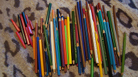 Отдается в дар Цветные карандаши