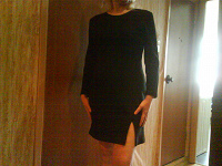 Отдается в дар Черное трикотажное платье 46 размер