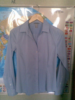 Отдается в дар Рубашка, может быть блузка) H & M