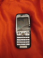 Отдается в дар Sony Ericsson убитый :)