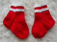 Отдается в дар Новогодние детские носочки