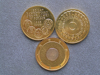 Отдается в дар Монеты: кружочки на кружочках
