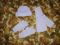 Отдается в дар шапки-шарфы-варежки от belazubova