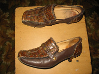 Отдается в дар английские кожаные туфли на 38 размер