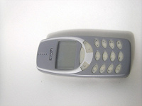 Отдается в дар телефон Nokia древний