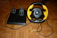 Отдается в дар руль с педалями logitech wingman
