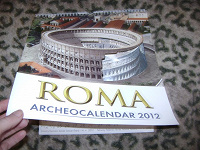 Отдается в дар Необычный календарь из Рима за 2012 г.