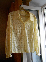Отдается в дар Две блузки, 50-52 размера.