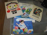 Отдается в дар Детские книги-состояние новых:)2 фото -Очень красочные!